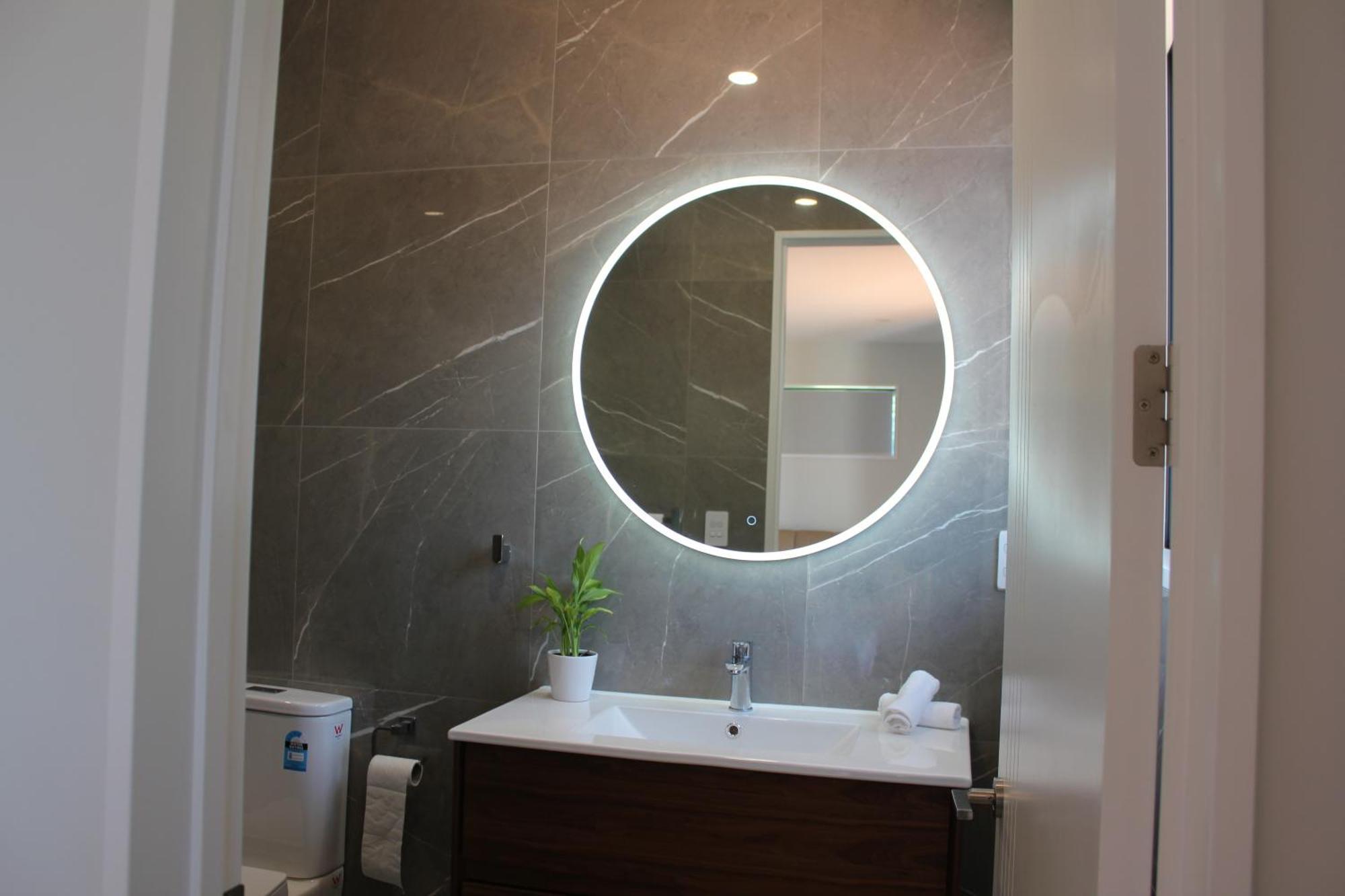 Luxury & Quiet Entire House In * Christchurch